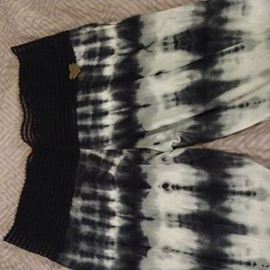 Cutebooty Leggings, No Pockets. Worn Once